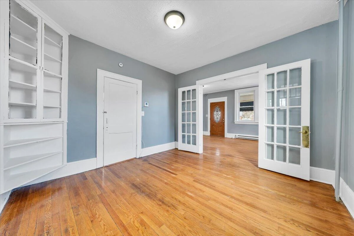2608 Florida AVE - Photo 11
