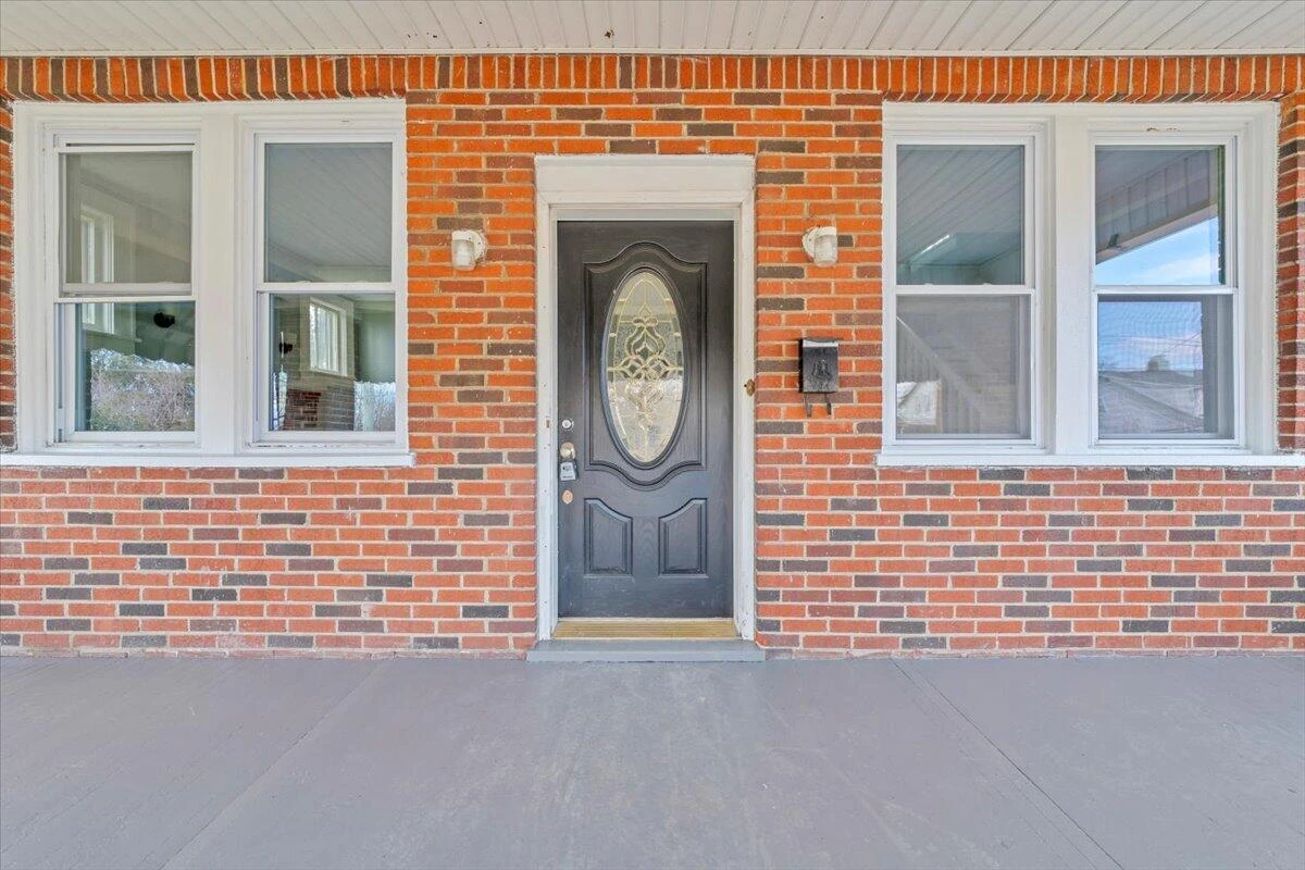 2608 Florida AVE - Photo 2