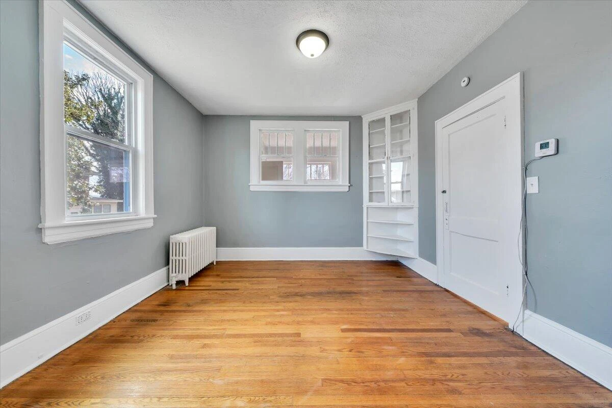 2608 Florida AVE - Photo 8