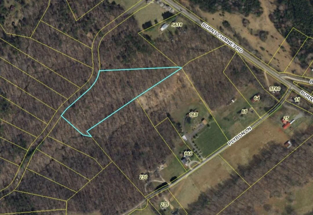 6 Red Barn LN