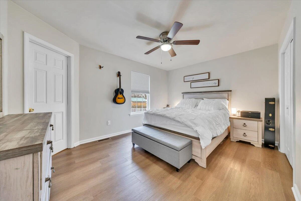 920 Mohawk AVE - Photo 11