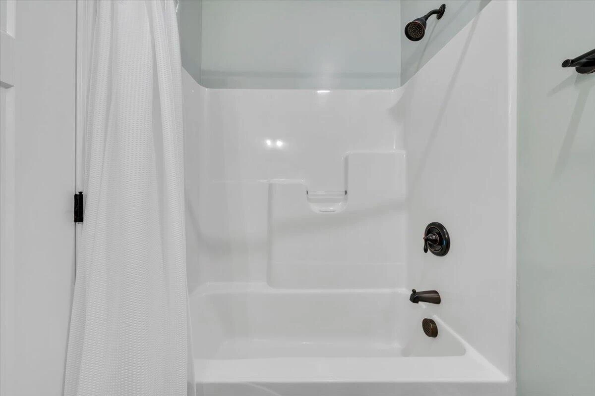 341 Bermuda DR - Photo 11