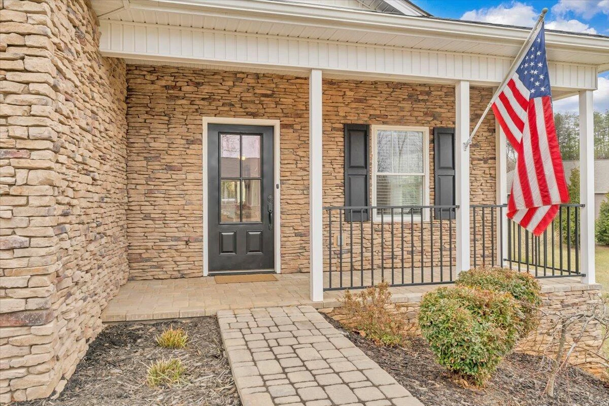 341 Bermuda DR - Photo 18