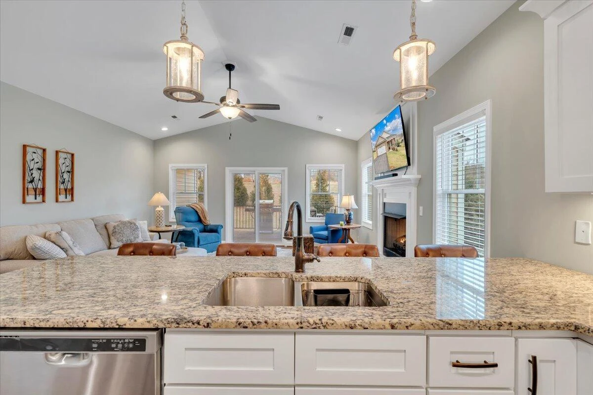 341 Bermuda DR - Photo 30