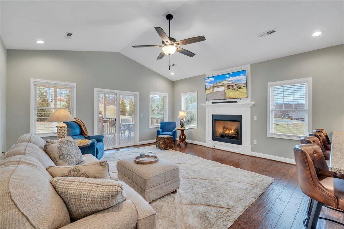 341 Bermuda DR - Photo 33
