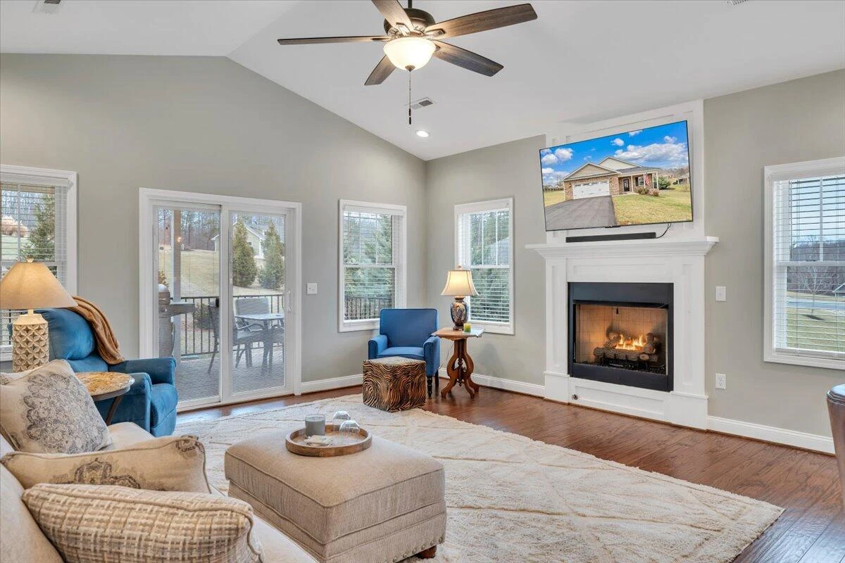 341 Bermuda DR - Photo 34