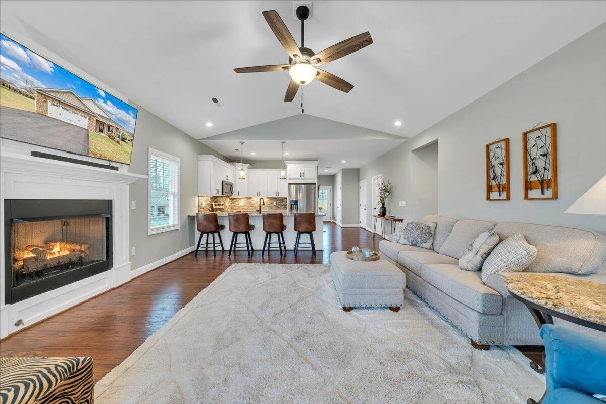 341 Bermuda DR - Photo 36