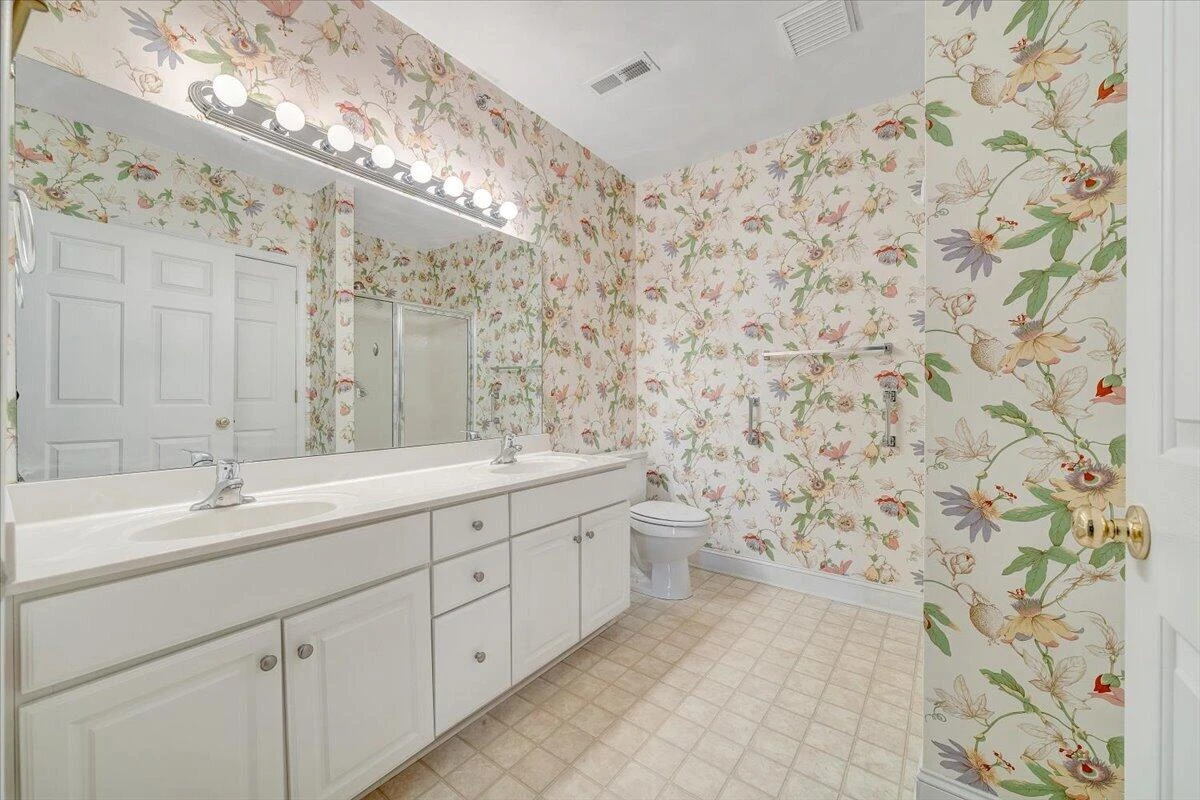 4444 Pheasant Ridge RD #405 - Photo 38