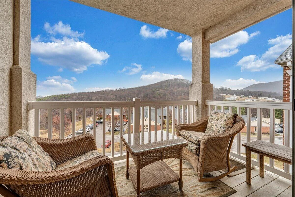 4444 Pheasant Ridge RD #405 - Photo 45