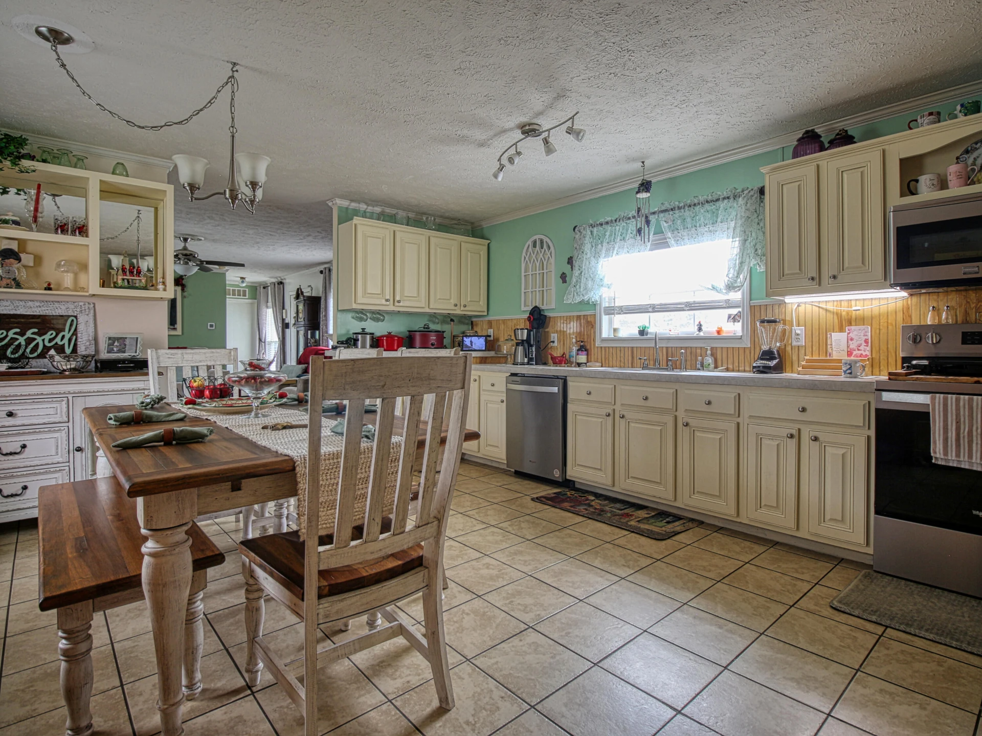 4188 Miller LN - Photo 7