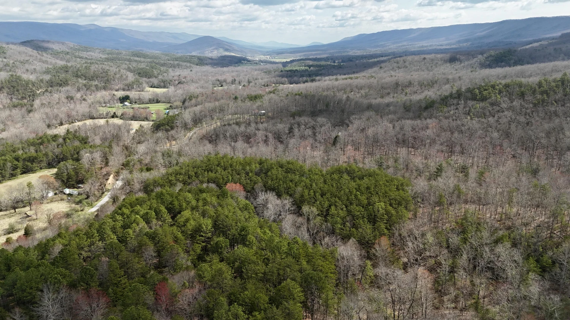2276 Johns Creek RD