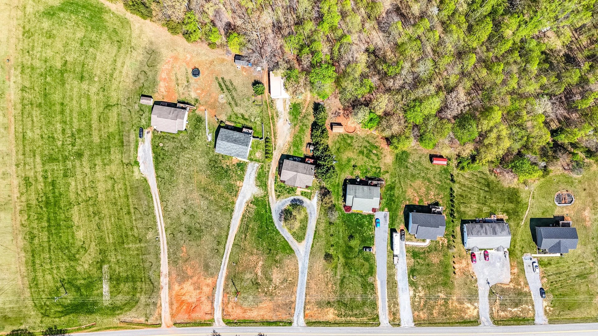 2305 Smith Mountain Lake PKWY - Photo 32