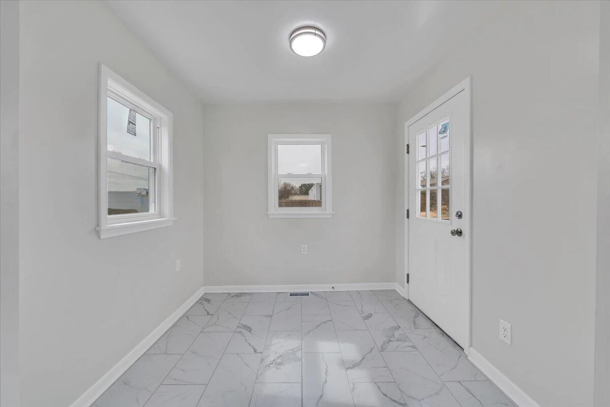 2002 Wayne ST - Photo 13