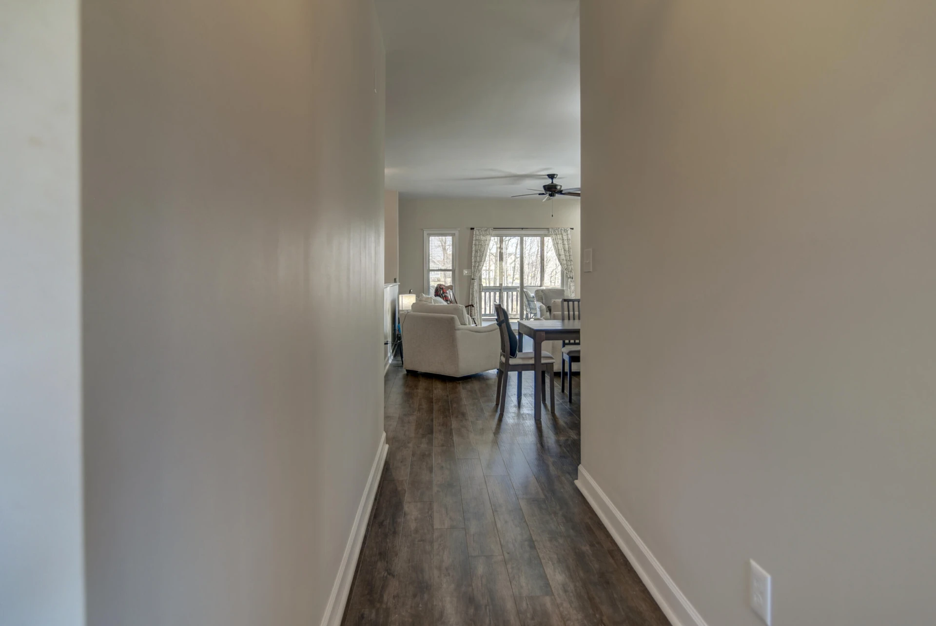 1052 8Th Fairway LN - Photo 4
