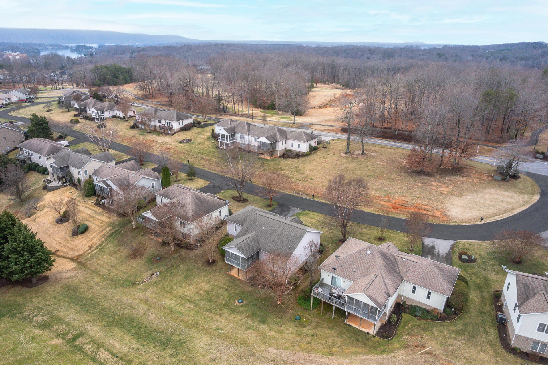 1052 8Th Fairway LN - Photo 48