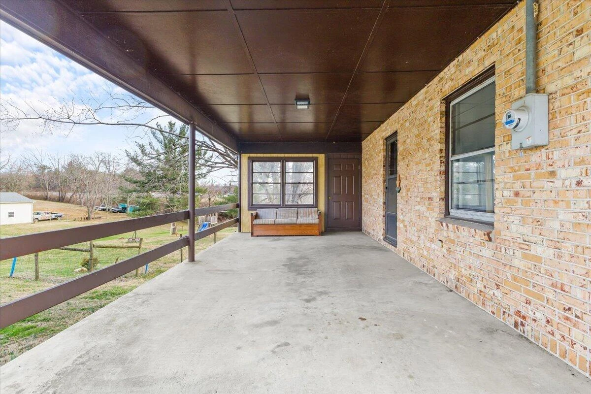 1471 Mud Pike RD - Photo 3
