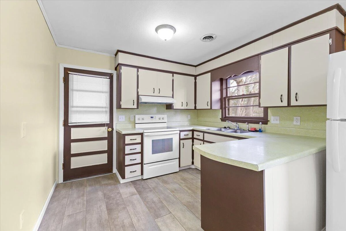 1471 Mud Pike RD - Photo 4