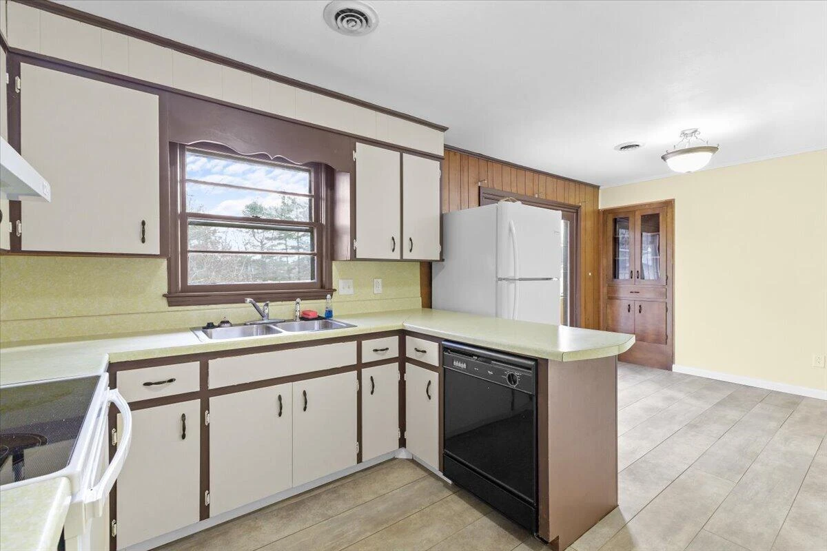 1471 Mud Pike RD - Photo 5