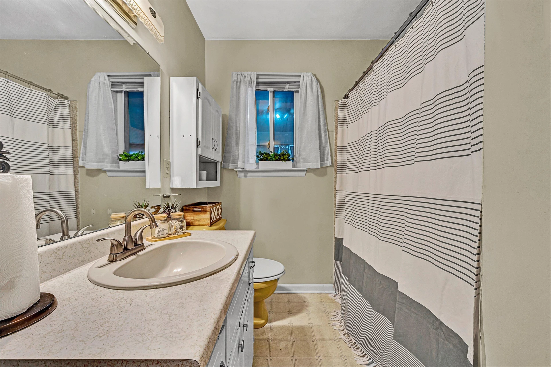 938 Hedgewood DR - Photo 15