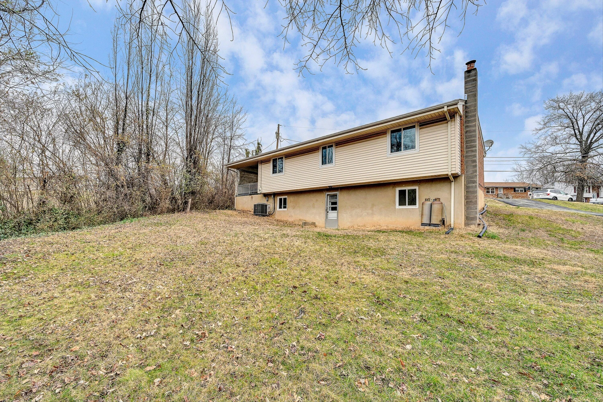 938 Hedgewood DR - Photo 37