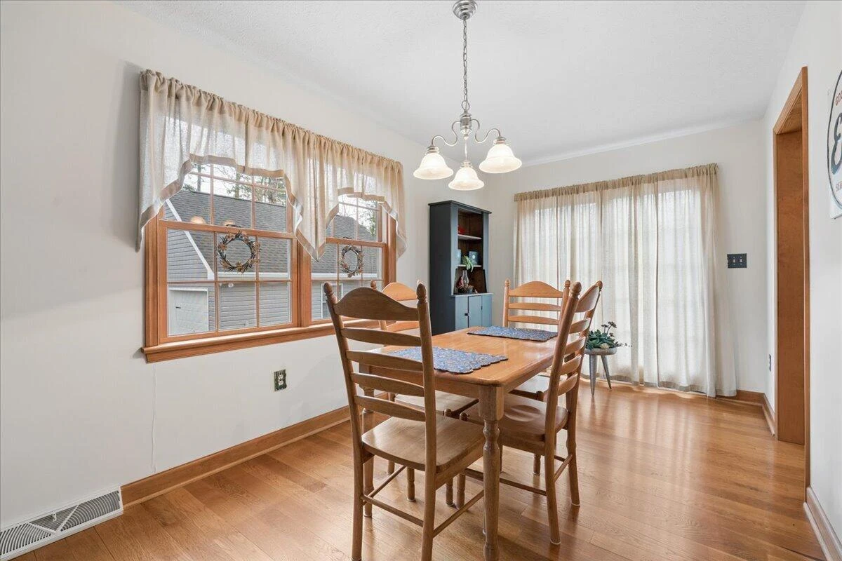 2064 Parker RD - Photo 14
