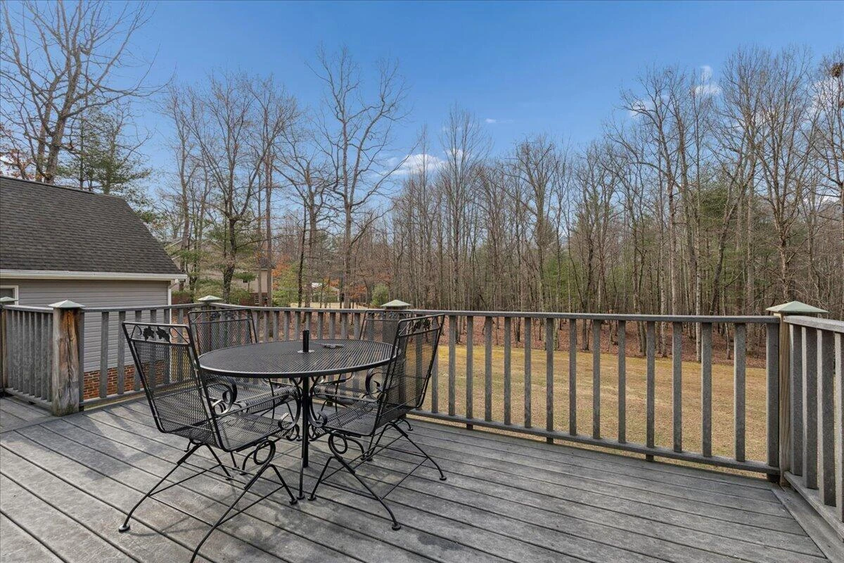 2064 Parker RD - Photo 38