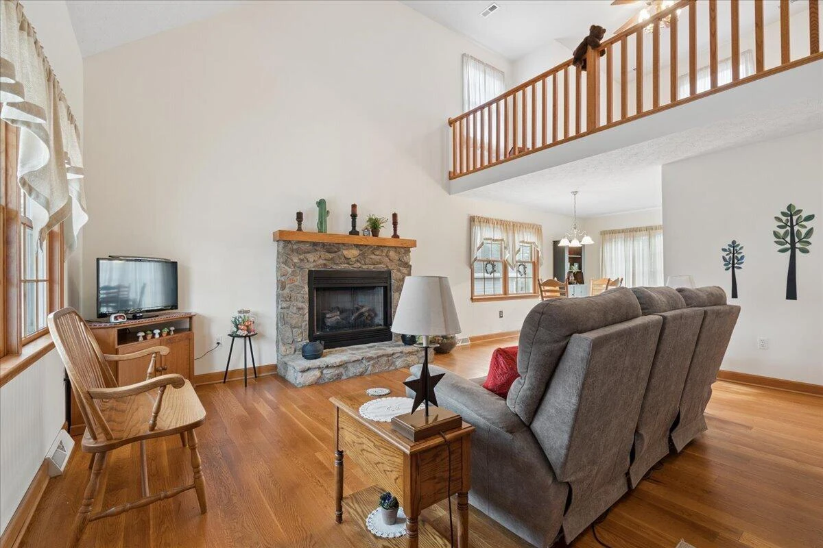 2064 Parker RD - Photo 10