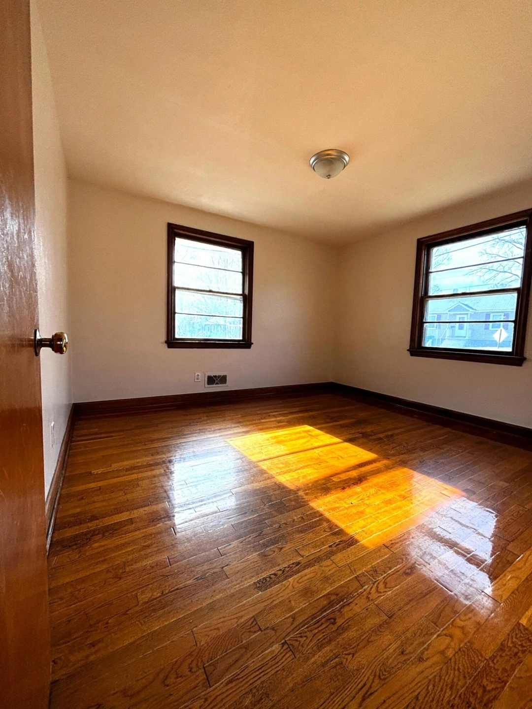 2501 Liberty RD - Photo 6