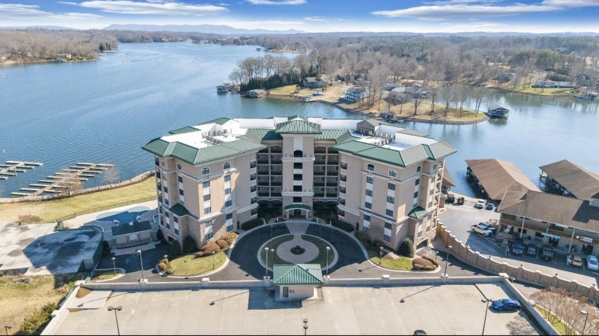 100 Bridgewater Pointe PL #403 - Photo 26