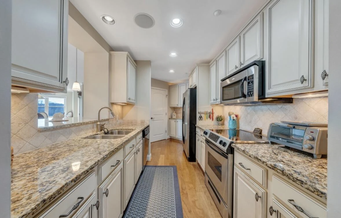 100 Bridgewater Pointe PL #403 - Photo 7