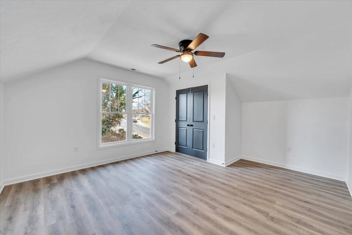 2226 Rutherford AVE - Photo 23
