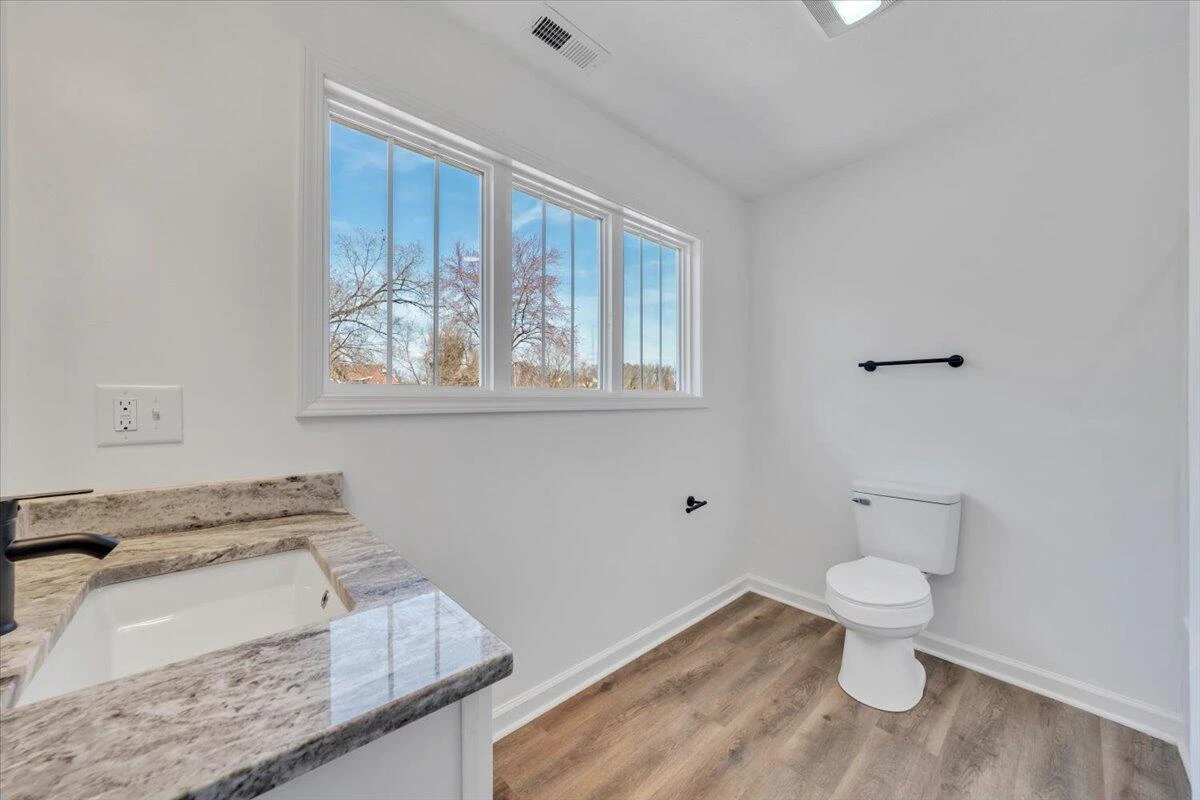 2226 Rutherford AVE - Photo 27