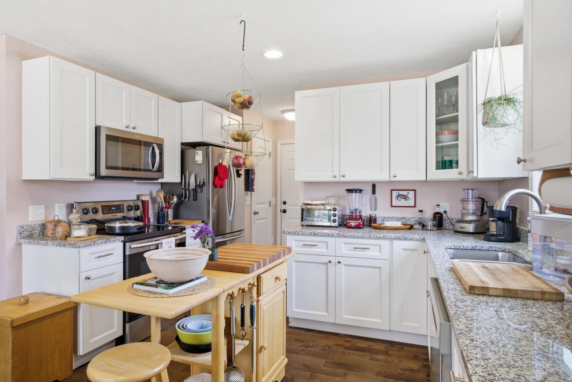 209 Courtland CIR - Photo 42