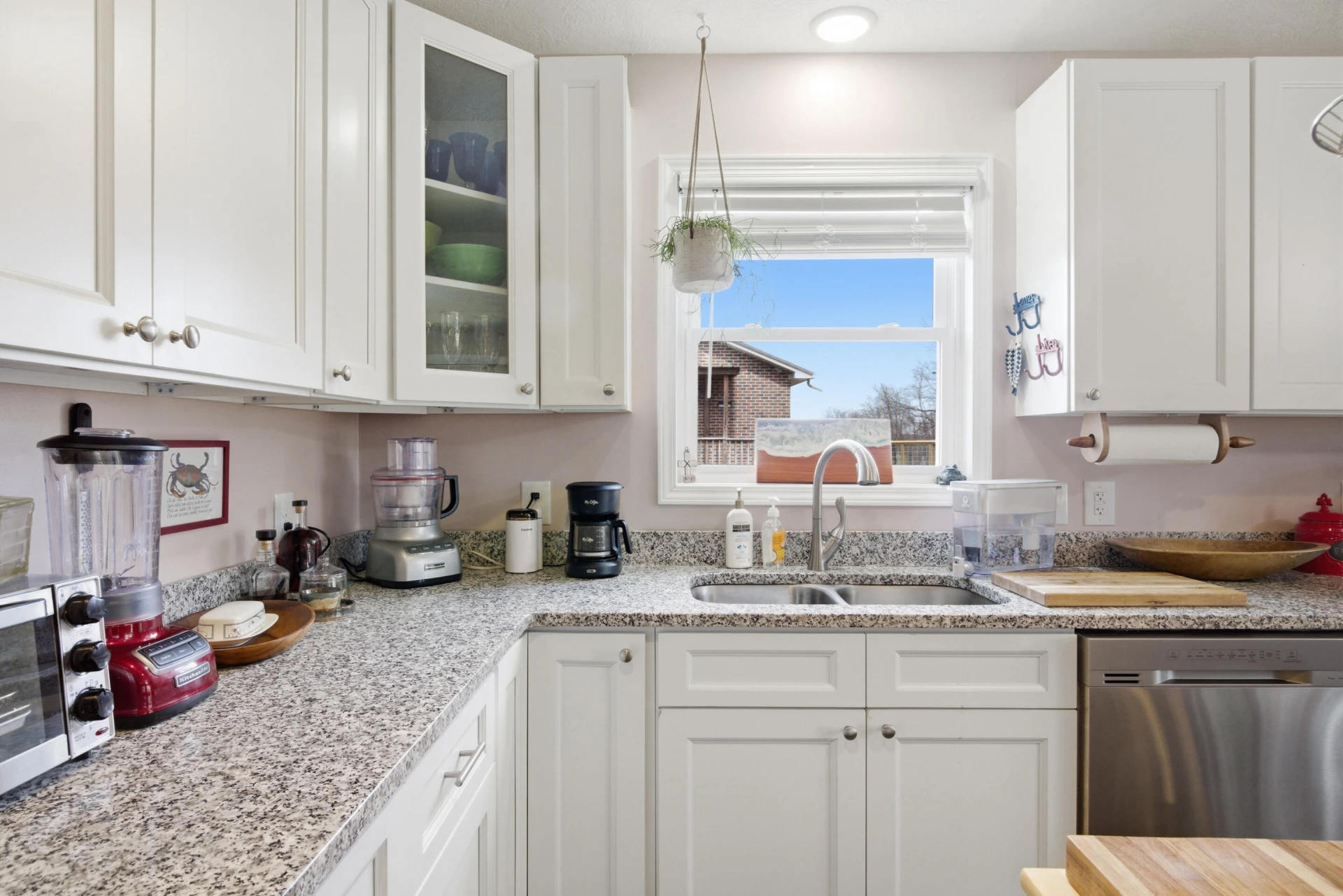 209 Courtland CIR - Photo 43