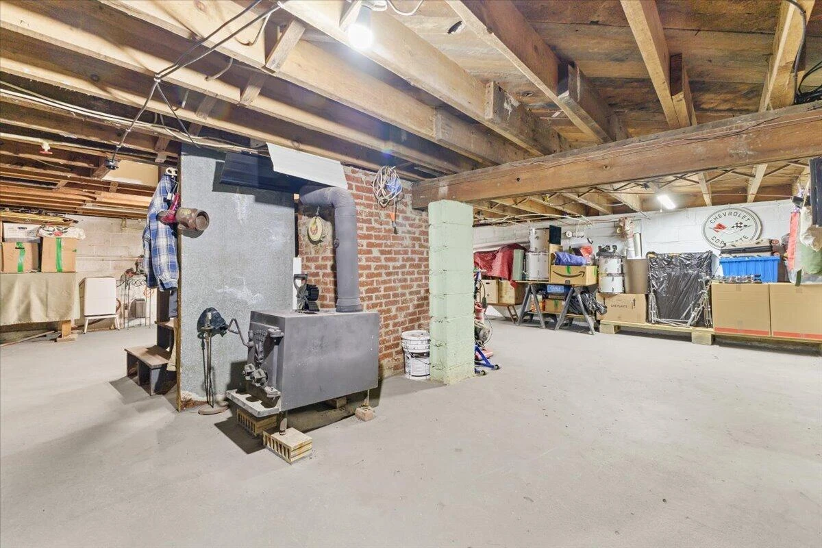 10664 Bent Mountain RD - Photo 25