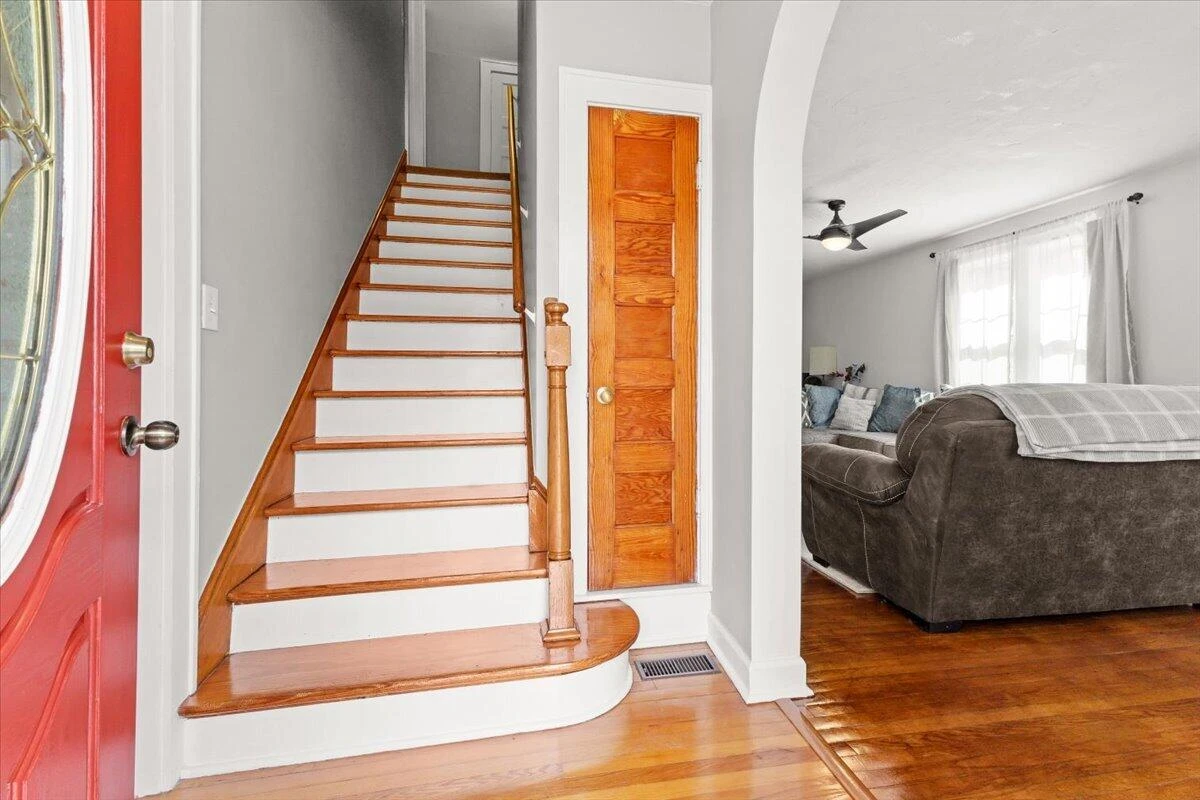 10664 Bent Mountain RD - Photo 4