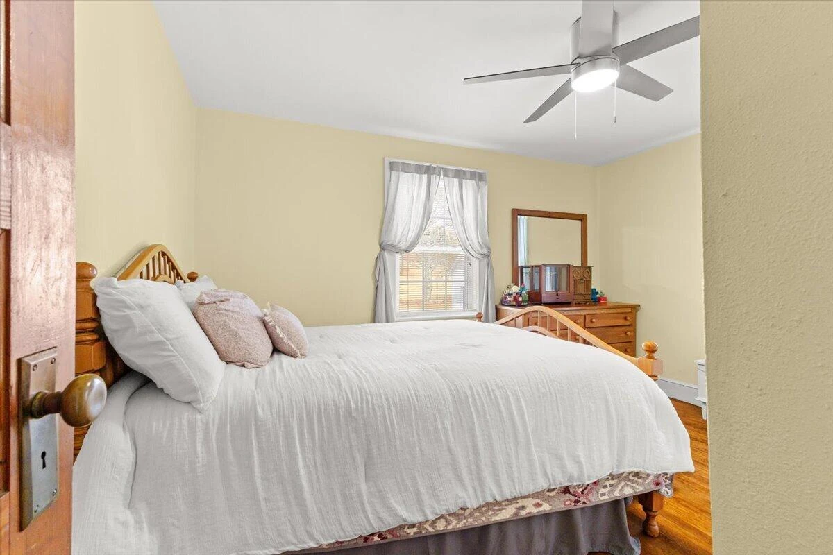 10664 Bent Mountain RD - Photo 7