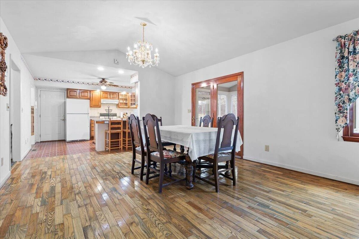 1297 Flowing Spring RD - Photo 12