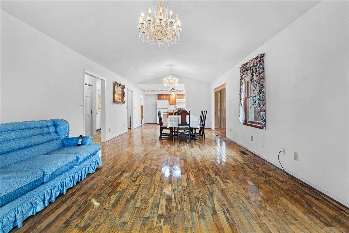 1297 Flowing Spring RD - Photo 15