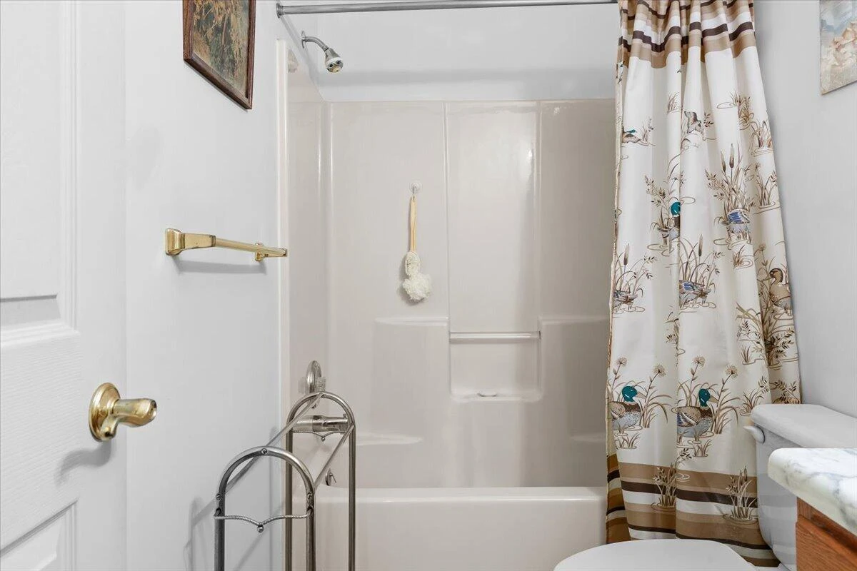 1297 Flowing Spring RD - Photo 17