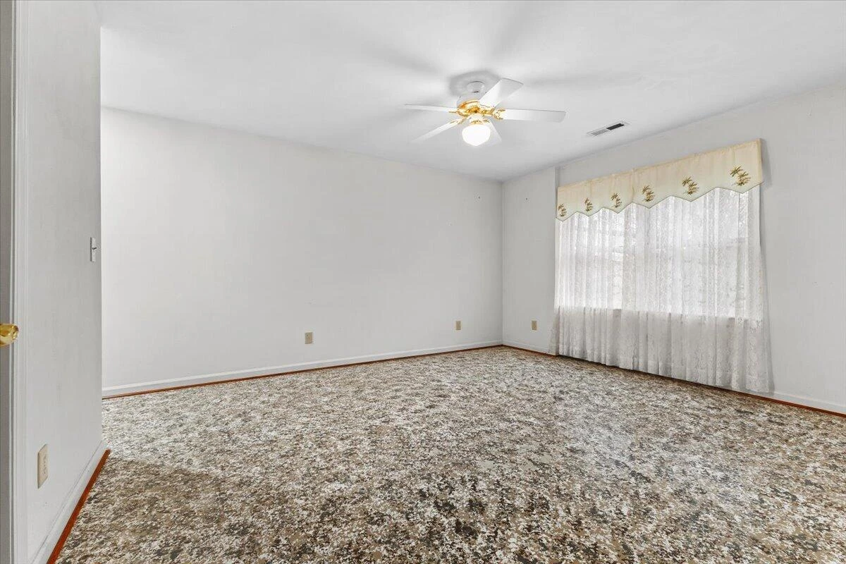 1297 Flowing Spring RD - Photo 30