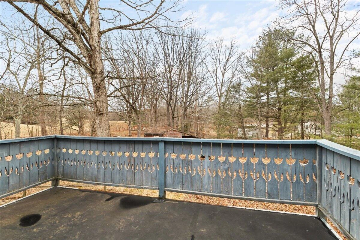 1297 Flowing Spring RD - Photo 37
