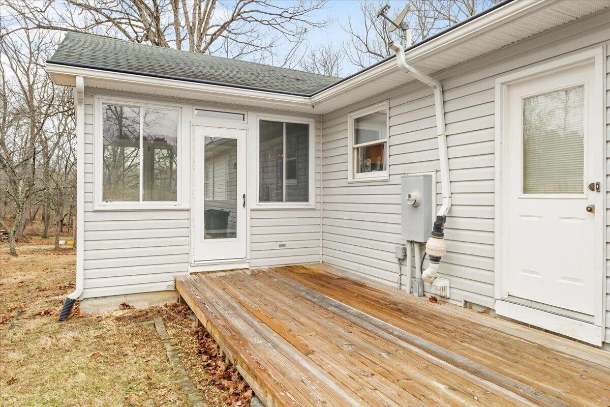 1297 Flowing Spring RD - Photo 40