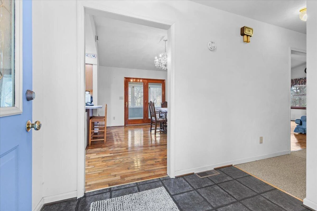 1297 Flowing Spring RD - Photo 5