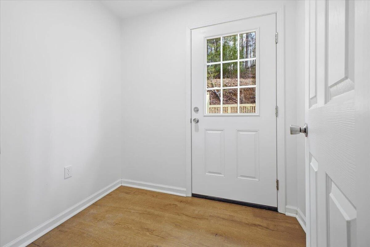 7202 Merriman RD - Photo 23