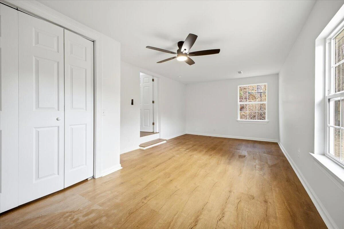 7202 Merriman RD - Photo 29