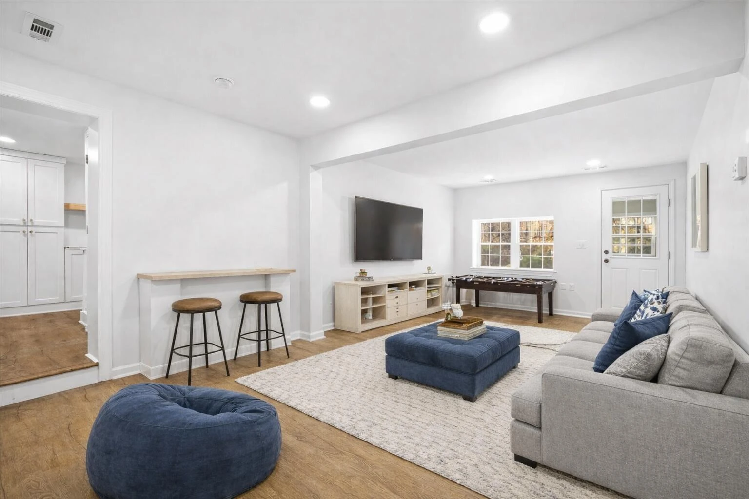 7202 Merriman RD - Photo 9