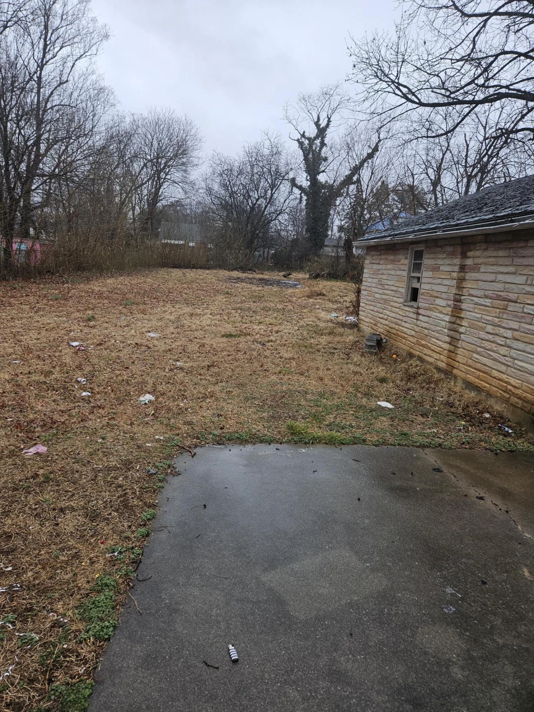 2738 Cedarhurst AVE - Photo 13