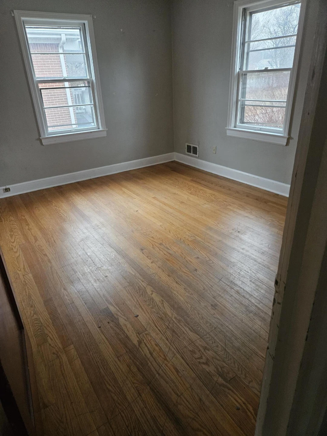 2738 Cedarhurst AVE - Photo 3