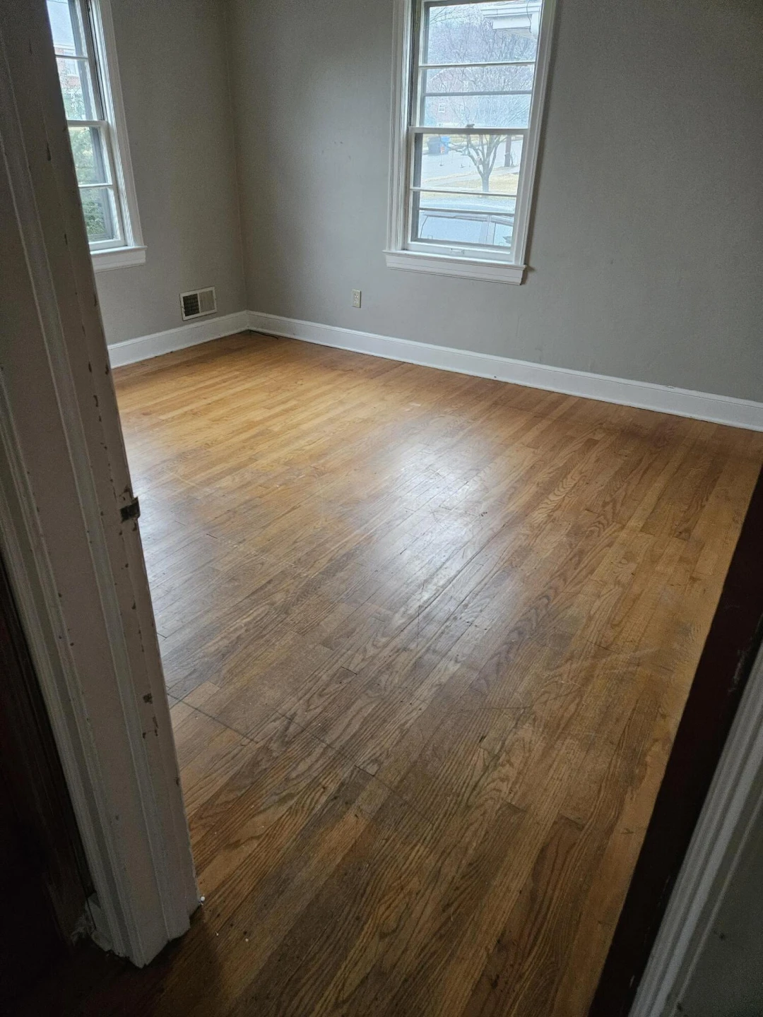 2738 Cedarhurst AVE - Photo 4